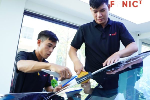 dụng cụ dán phim cách nhiệt ô tô 1 dụng cụ dán phim cách nhiệt ô tô